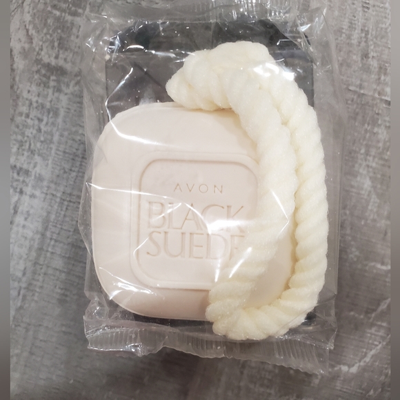 Avon  Black suede  soap on a rope 5 Oz - Picture 3 of 5